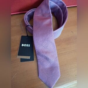 Hugo Boss Lilac And Pink Textured Silk Tie
